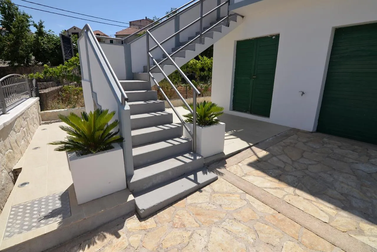Holiday Home Tcono Tkon 0*,  Hırvatistan
