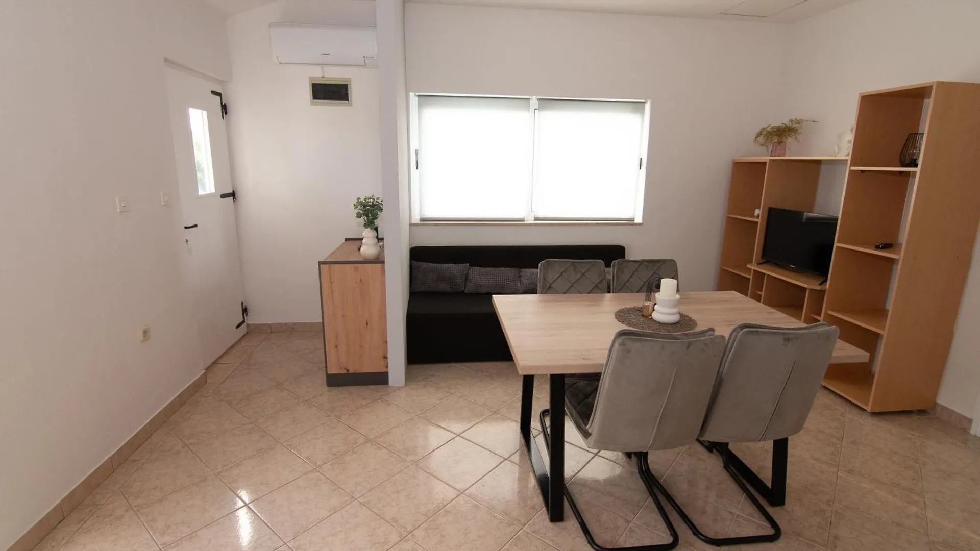 Holiday Home Tcono 트콘
